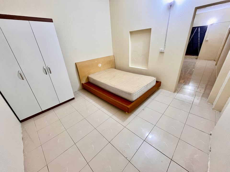 Căn hộ 1 phòng ngủ tại Nguyễn Khang 30m² giá 3.3 triệu - Sẵn sàng ở ngay!