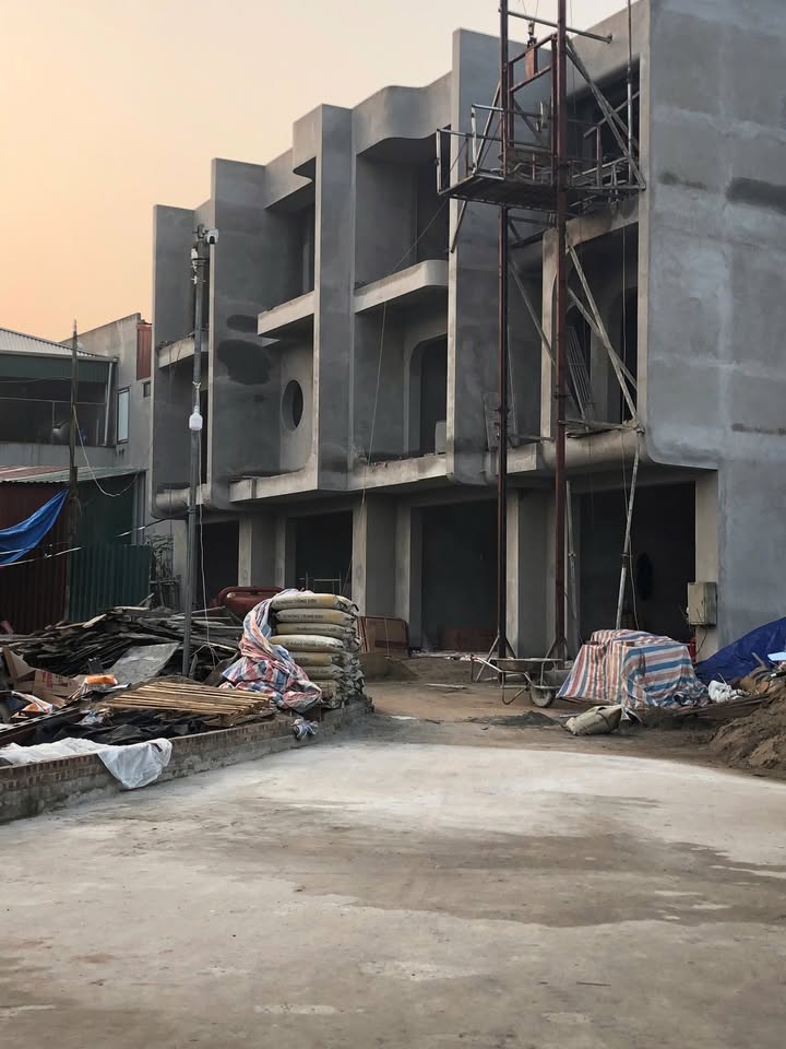 Nhà 3 tầng Sơn Tây 51,7m² giá 3 tỷ - Hoàn thiện, sẵn sàng ở ngay!