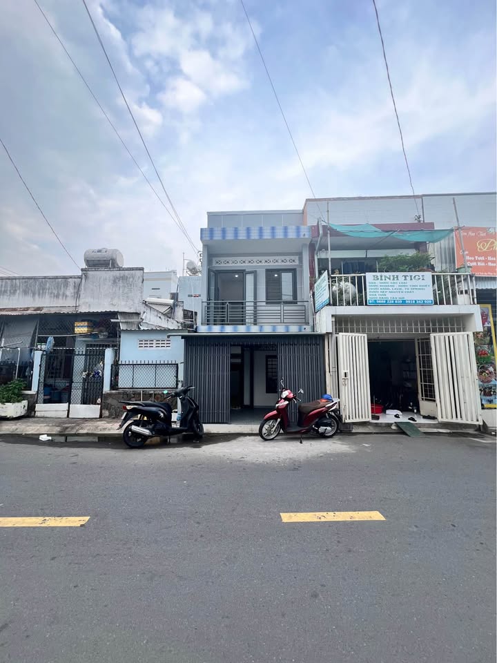 Nhà mặt tiền Vựa Lá Thanh Tòng, 32m² giá 2.05 tỷ - Thích hợp kinh doanh