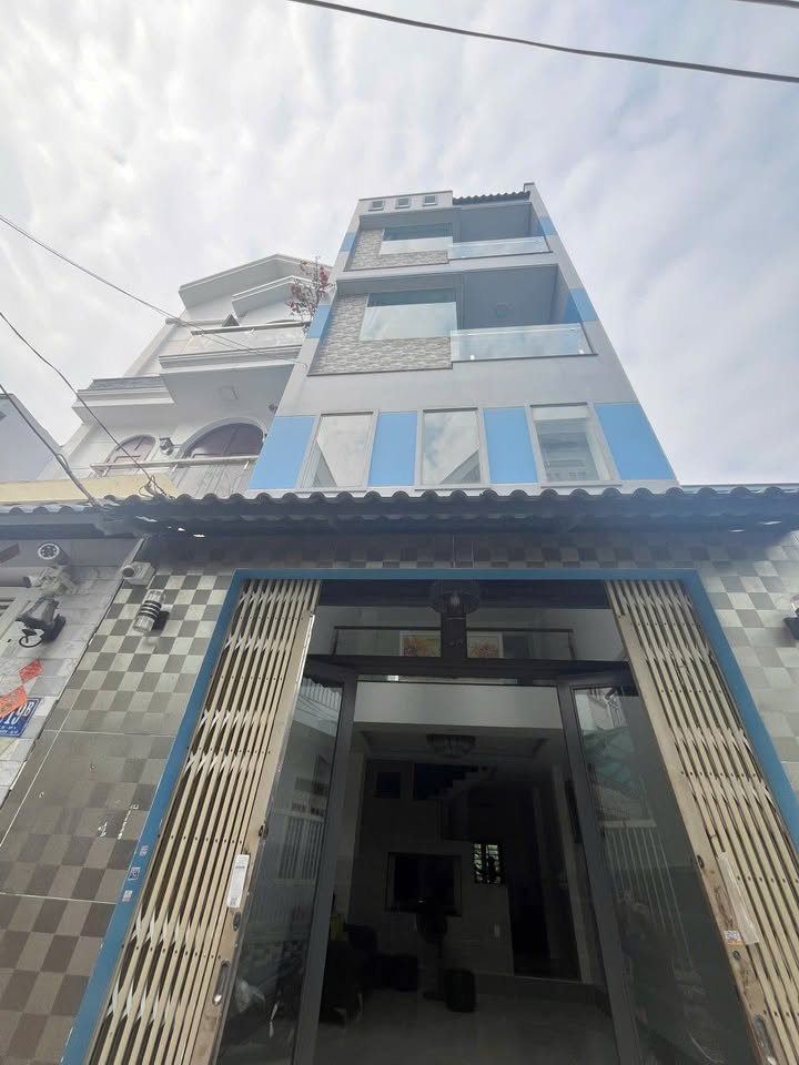 Nhà phố Khu biệt thự Chợ An Sương, Tân Bình 50m² giá 5 tỷ - Sẵn sàng đón Tết!