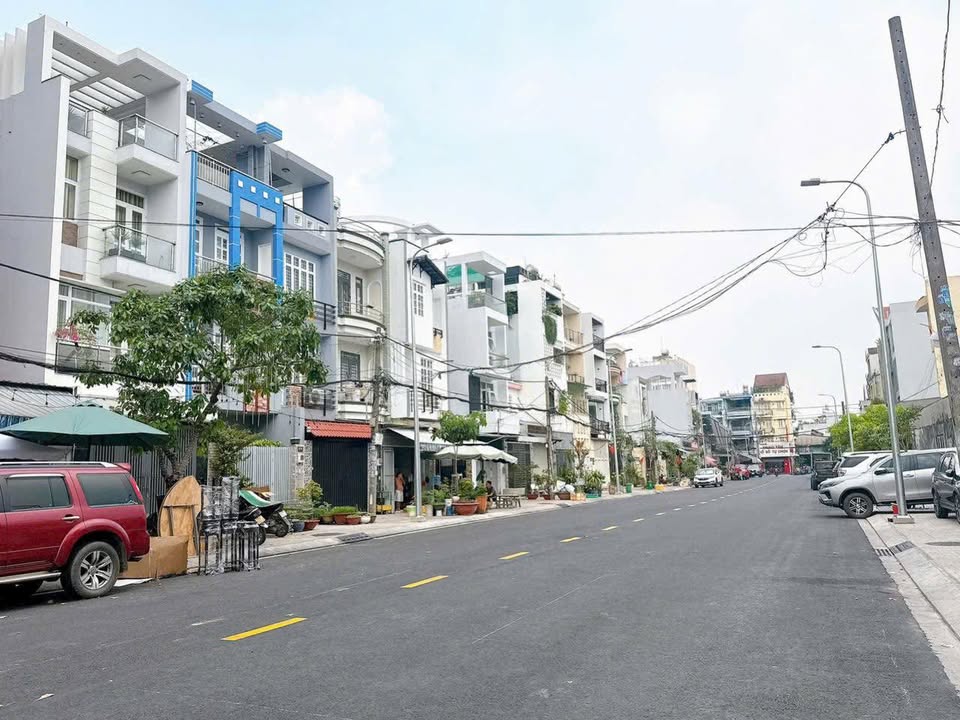 Nhà cấp 4 mặt tiền Nguyễn Cửu Đàm, Tân Phú 80m² giá 11.5 tỷ - Cơ hội đầu tư hấp dẫn!