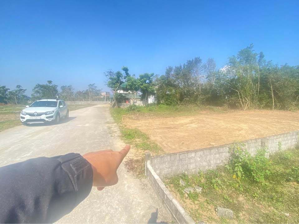 Đất nền Nghi Lộc 200m² giá 1.9 tỷ - Vị trí đắc địa, có thể chia lô