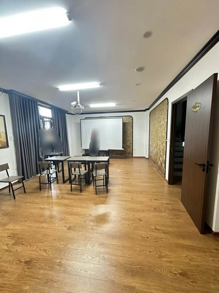 Cho thuê townhouse Trường Thịnh Phát Vinh 150m² giá 28 triệu - Có thang máy, 9 phòng ở ngay!