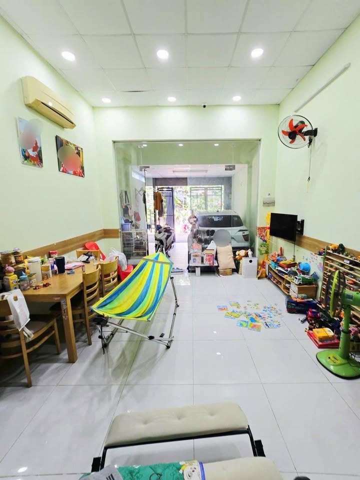 Nhà cấp 4 Man Thiện, TP Thủ Đức 94m² giá 5 tỷ - Ô tô vào nhà!