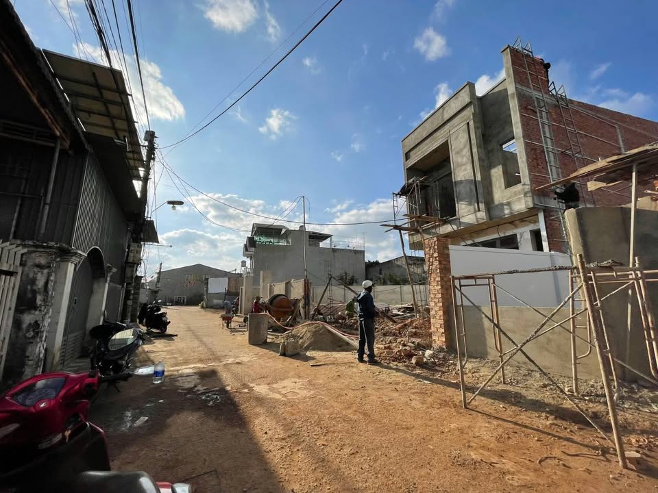 Bán đất hẻm Nguyễn Hữu Thấu 110m² giá 3.85 tỷ - Đầu tư sinh lời ngay!