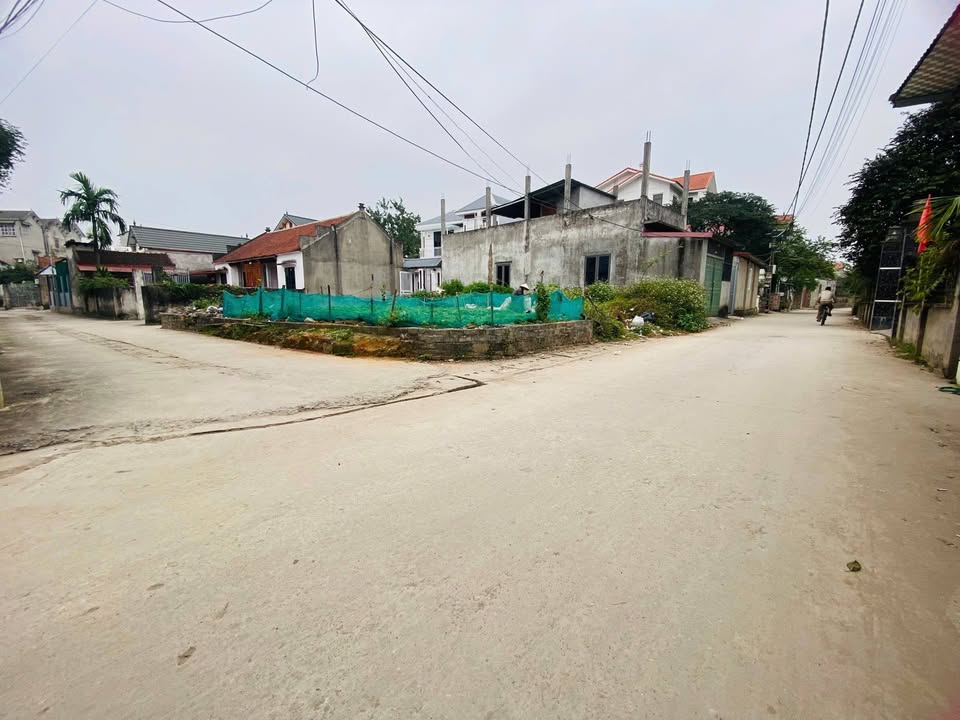 Đất nền Xóm Đừng, Tốt Động, Chương Mỹ 61.9m² - Lô góc 3 mặt tiền hiếm có!