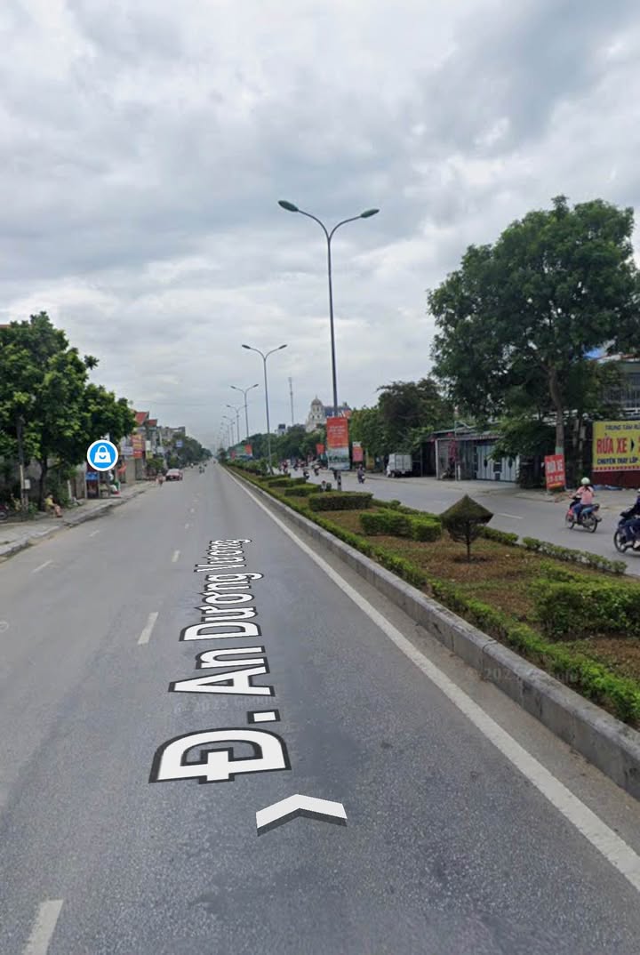 Nhà mặt tiền đường An Dương Vương 103m² giá 4 tỷ - Kinh doanh thuận lợi!