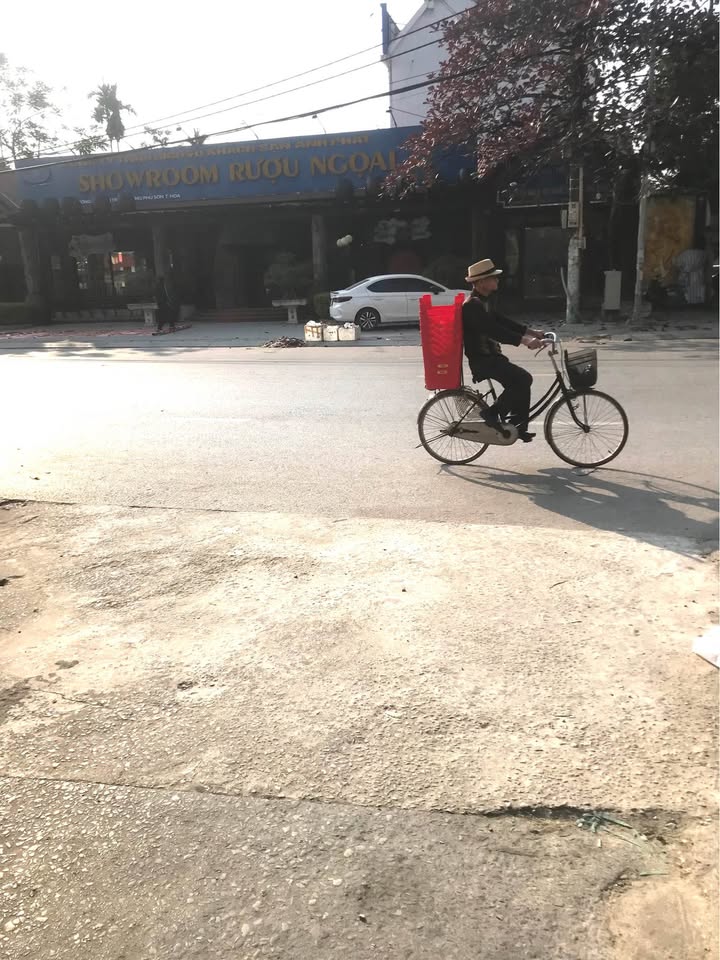 Nhà 2 tầng Phú Sơn, Thanh Hóa 92m² giá chỉ 3 tỷ - Sẵn sàng ở ngay!