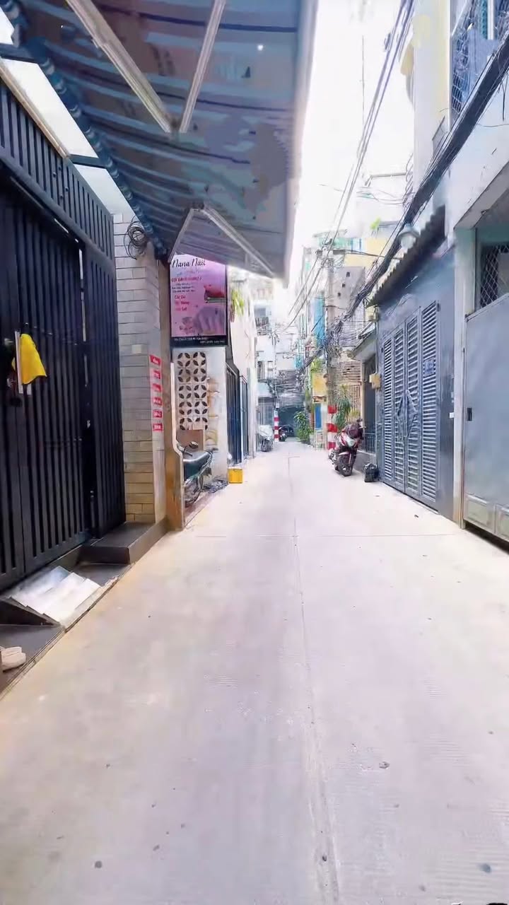 Nhà phố Cư xá Bắc Hải, Quận 10, 40m² giá 7.25 tỷ - Mặt tiền hẻm xe hơi thông thoáng!