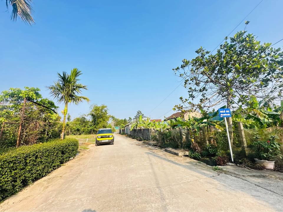 Đất nền tổ 13 thị trấn Thạch Hà 165m² giá 1.2 tỷ - Vị trí đắc địa mặt đường Nguyễn Bá Đỉnh!