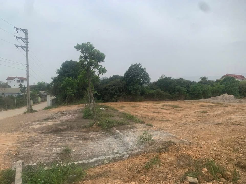 Đất nền Xuân Mai 208m² giá 2.08 tỷ - Cơ hội đầu tư hấp dẫn!