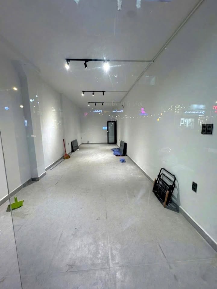 Nhà mặt tiền cho thuê Bùi Đình Tuý, Bình Thạnh 100m² giá 26 triệu - Kinh doanh tự do ngay!