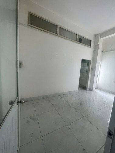 Nhà Mặt Tiền Cho Thuê Đường Trần Khắc Chân Quận 1 - Giá 33 triệu, Diện Tích 45m²