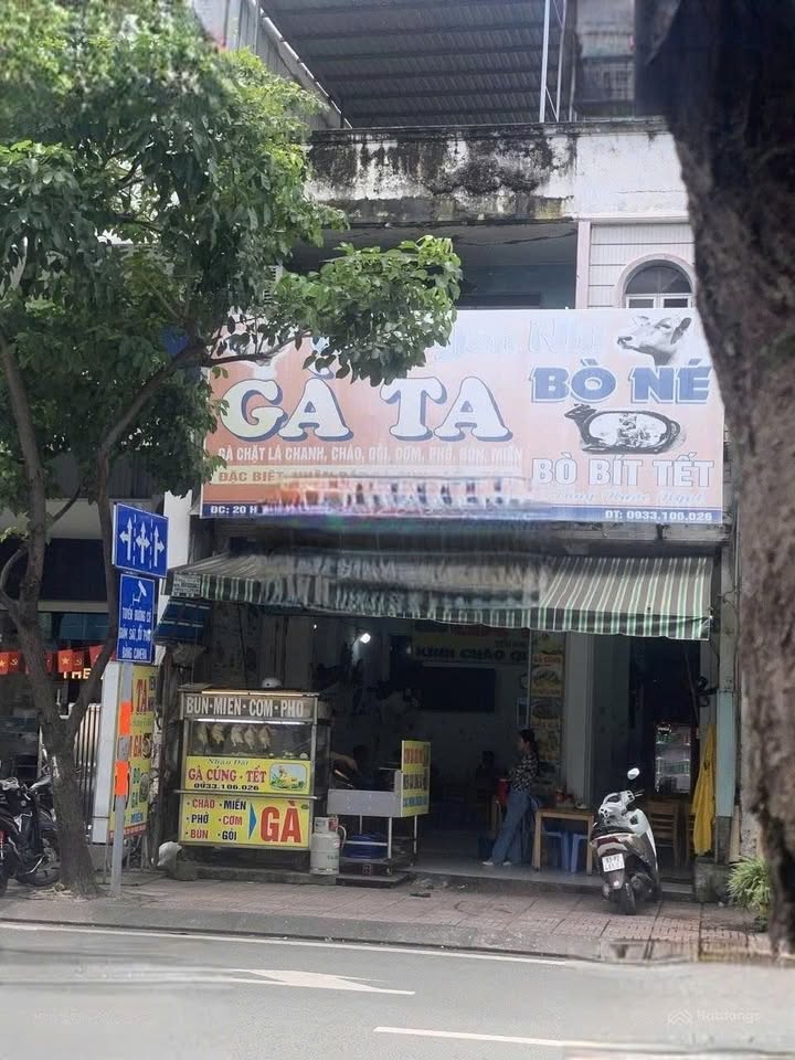 Cho thuê mặt bằng đường Hồng Hà, quận Tân Bình, 124m² giá 42 triệu - Vị trí lý tưởng cho kinh doanh!