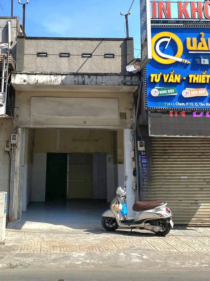 Cho thuê nhà mặt tiền Trường Chinh, P13, Tân Bình 92m² giá 20 triệu - Vị trí kinh doanh sầm uất!