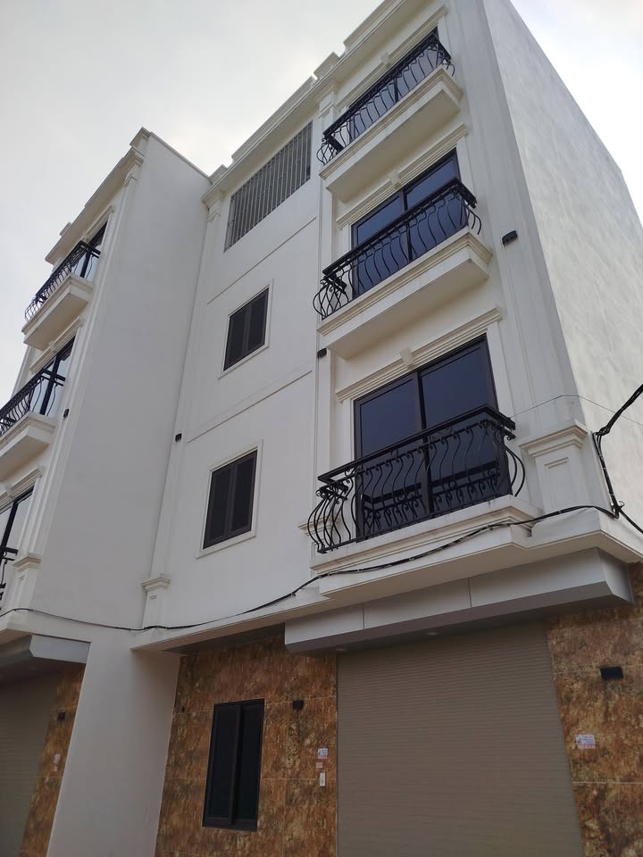 Nhà mới thôn Quyết Tiến - Chương Mỹ 45m² giá 3.83 tỷ - Ô tô dừng đỗ trước cửa!