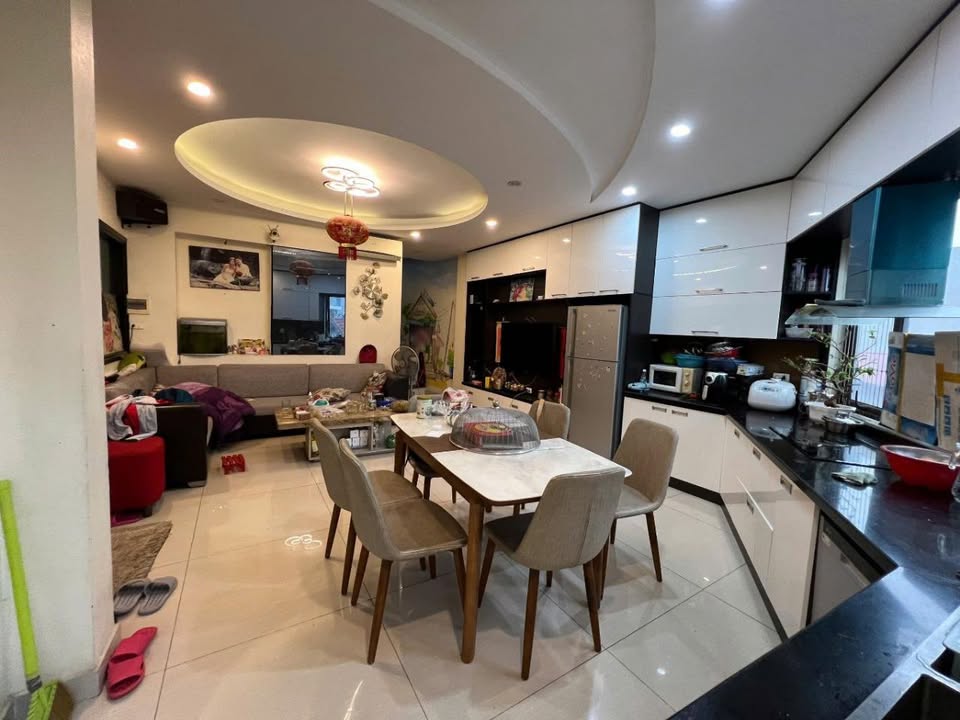 Nhà 7 tầng mặt ngõ ô tô Triều Khúc 100m² giá 25 tỷ - Đầu tư sinh lời cao!