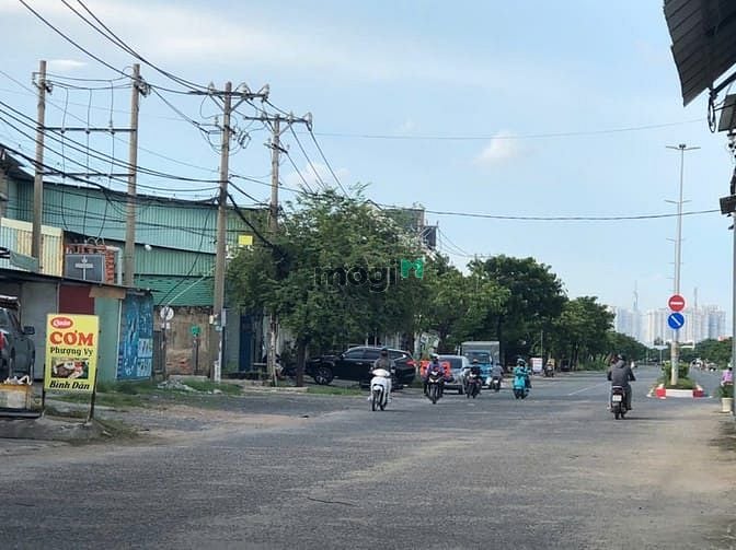 Nhà phố Phạm Hùng, Nhà Bè 550m² giá 26 tỷ - Vị trí đắc địa, giao thông thuận tiện!