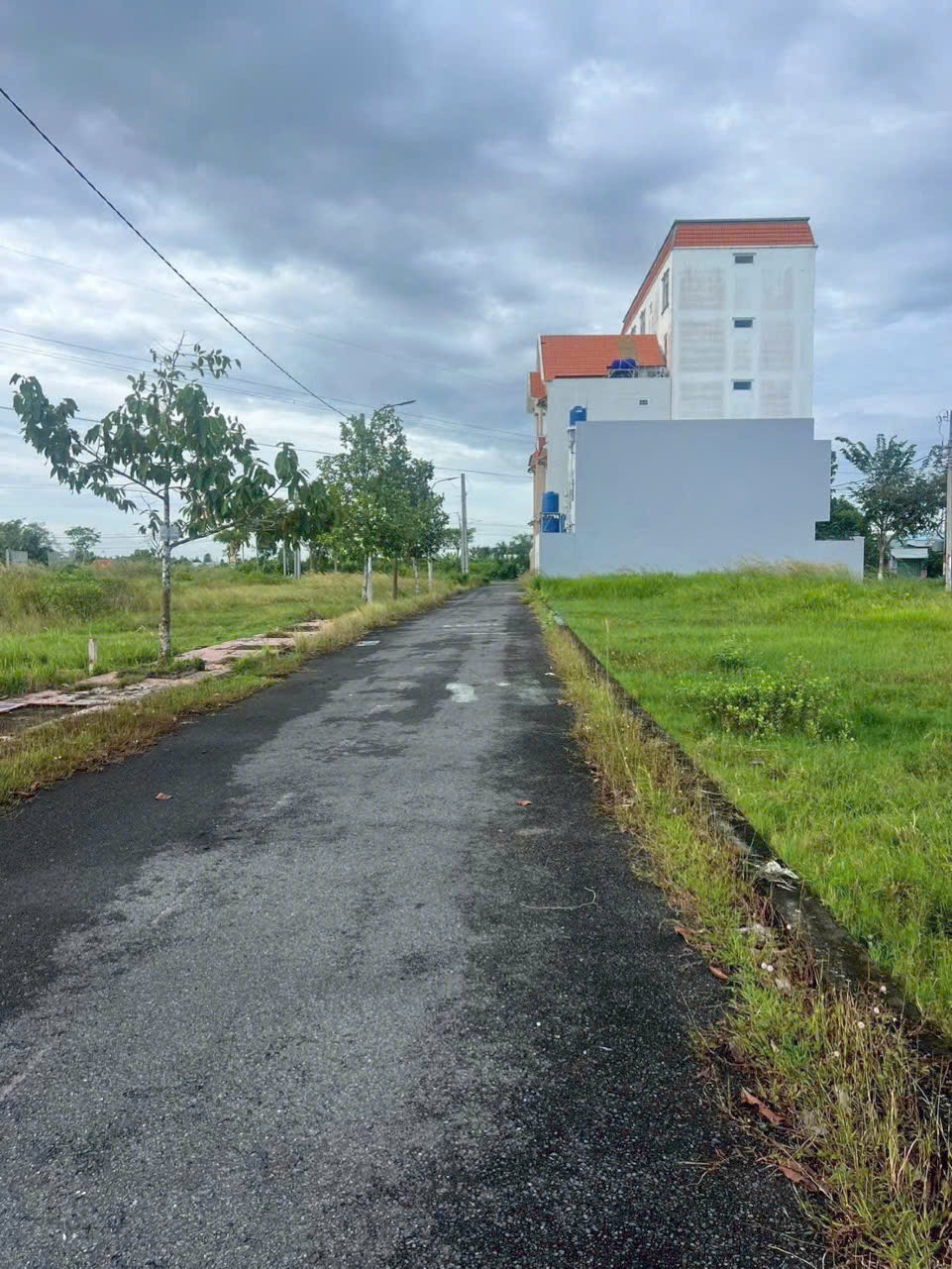 Đất nền đô thị KDC 1B, mặt tiền đường Chu Văn An 92m², giá chỉ 980 triệu - Cơ hội đầu tư tuyệt vời!