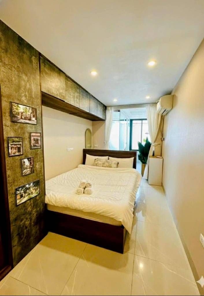 Căn hộ Hàng Mã 25m² giá 3.95 tỷ - View thoáng mát, ở ngay!