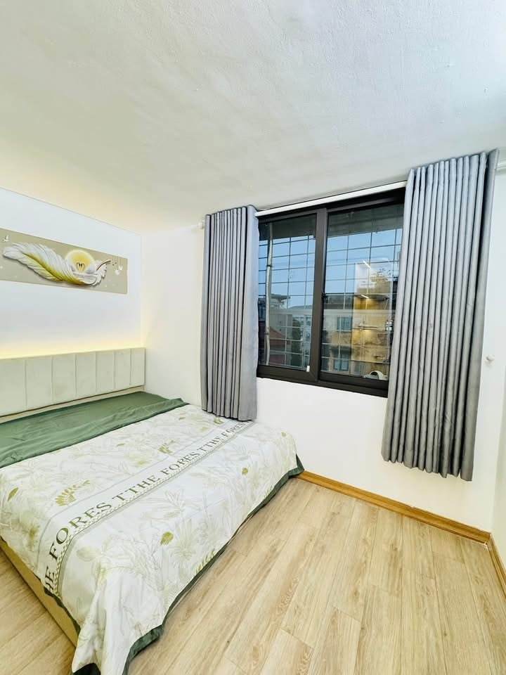 Căn hộ tập thể phố Đại La, Hai Bà Trưng 60m² giá 3.85 tỷ - Nhà đẹp ở ngay, lô góc thoáng mát!