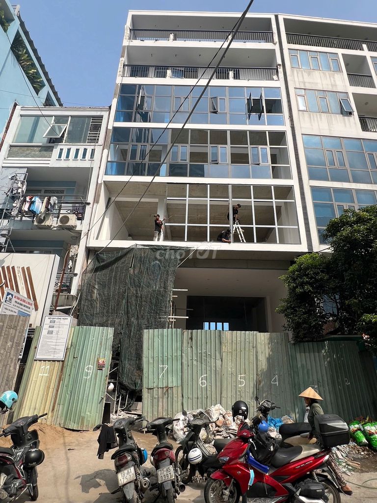 Building mặt tiền đường Tân Cảng Quận Bình Thạnh 780m² giá 225 triệu - Thang máy hiện đại, kinh doanh đắc địa!
