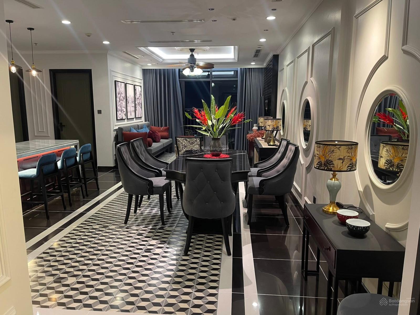 Căn hộ Vinhomes Central Park 94m² giá 12 tỷ - Nhiều lựa chọn hấp dẫn đang chờ bạn!