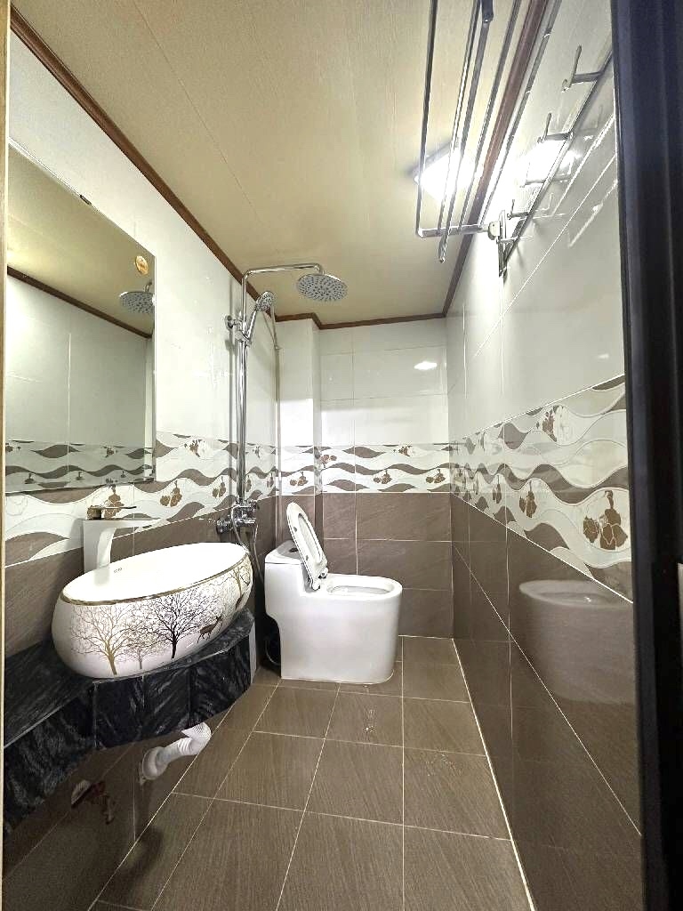 Nhà riêng Nguyễn Trãi 26m² giá 2 tỷ - Nhà mới đẹp, vào ở ngay!