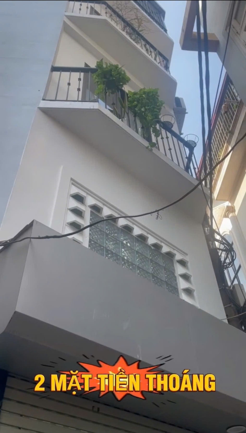 Nhà Võ Chí Công 40m² giá nhỉnh 9 tỷ - Căn góc thoáng, ô tô vào tận nơi!