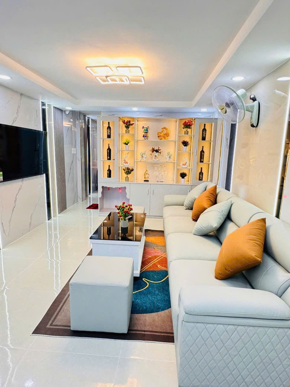 Nhà phố Tân Thới Nhất, Quận 12, 48m² giá 4.98 tỷ - Full nội thất cao cấp!