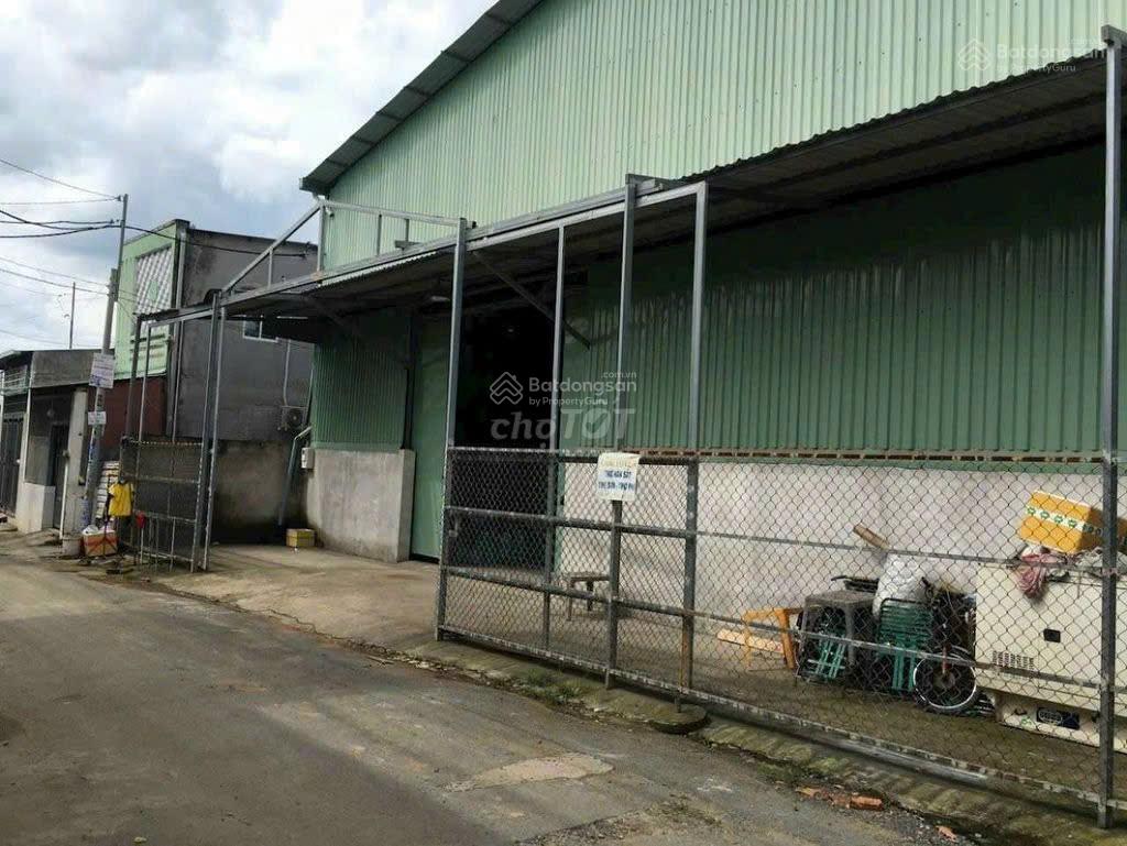 Cho thuê nhà xưởng 450m² tại đường Hà Huy Giáp, quận 12 - Giá chỉ 15 triệu/tháng!