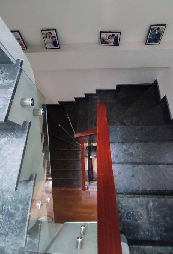 Bán nhà riêng Ngô Quyền, Hà Đông 40m² giá 10.9 tỷ - Đầy đủ tiện nghi, sẵn sàng vào ở!