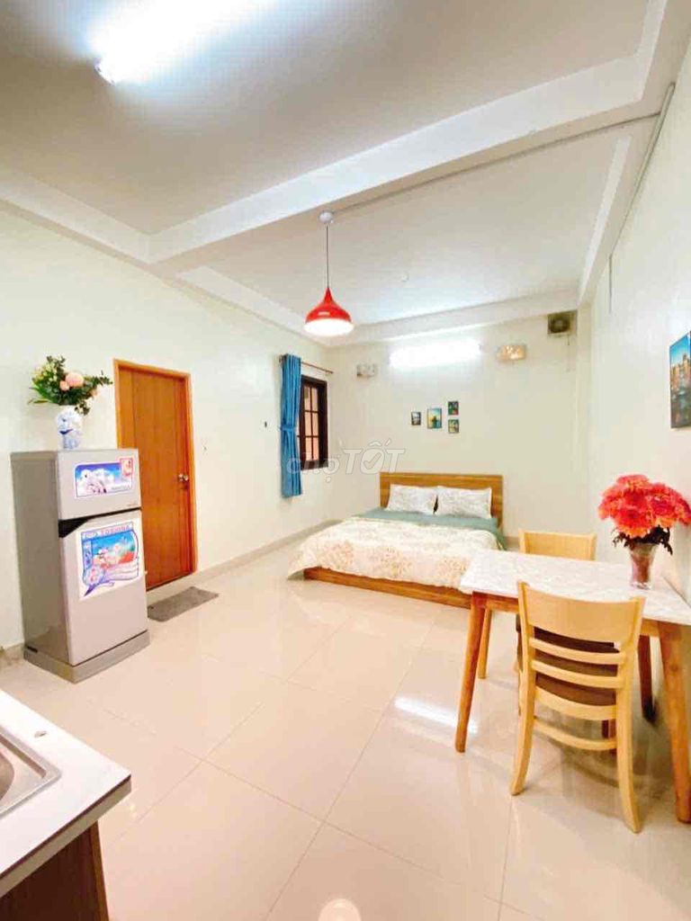 Căn hộ Studio 28m² giá 4.5 triệu - Không gian thoáng mát, đầy đủ nội thất!