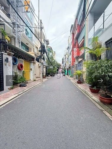 Nhà Đẹp Hẻm Nhựa Thông 8M Lũy Bán Bích 4x22M 2 Tầng BTCT 4PN Giá 8.5 Tỷ - Vị trí cực hiếm!