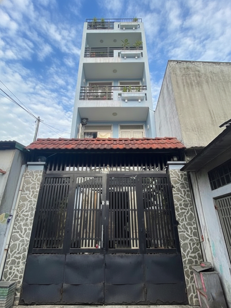 Nhà mặt tiền Đông Hưng Thuận 41, Quận 12, 99m² giá 6.8 tỷ - Cơ hội đầu tư tuyệt vời!