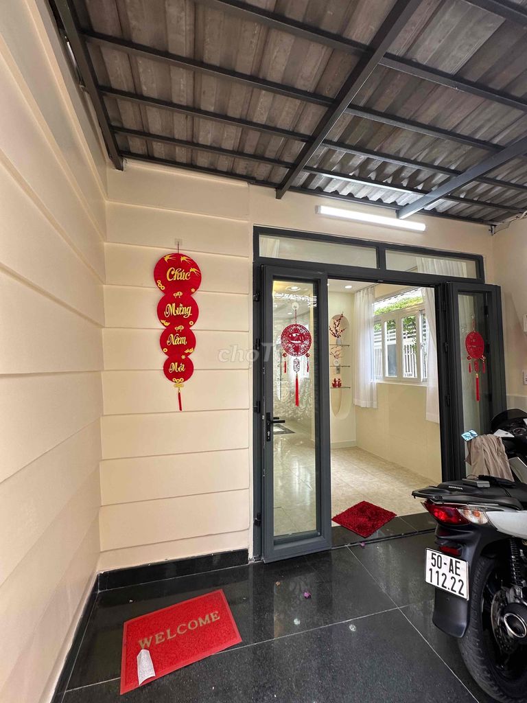 Nhà đẹp 3 tầng Dương Bá Trạc P.2 Quận 8 39.4m² giá 5.6 tỷ - Chính chủ bán gấp!