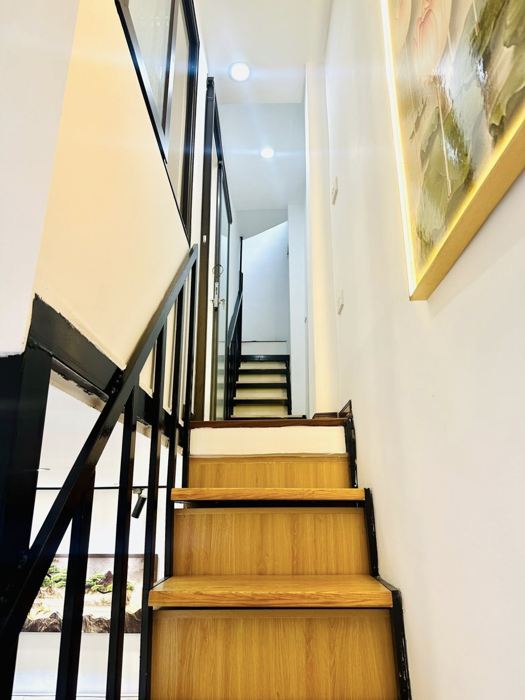 Nhà riêng Thanh Xuân 18m² giá 5.99 tỷ - Thiết kế 3 tầng, sẵn sàng ở ngay!