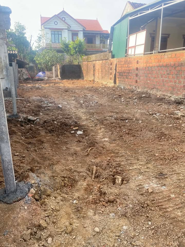 Đất mặt tiền kinh doanh Vĩnh Tuy 180m² - Cơ hội đầu tư hấp dẫn!