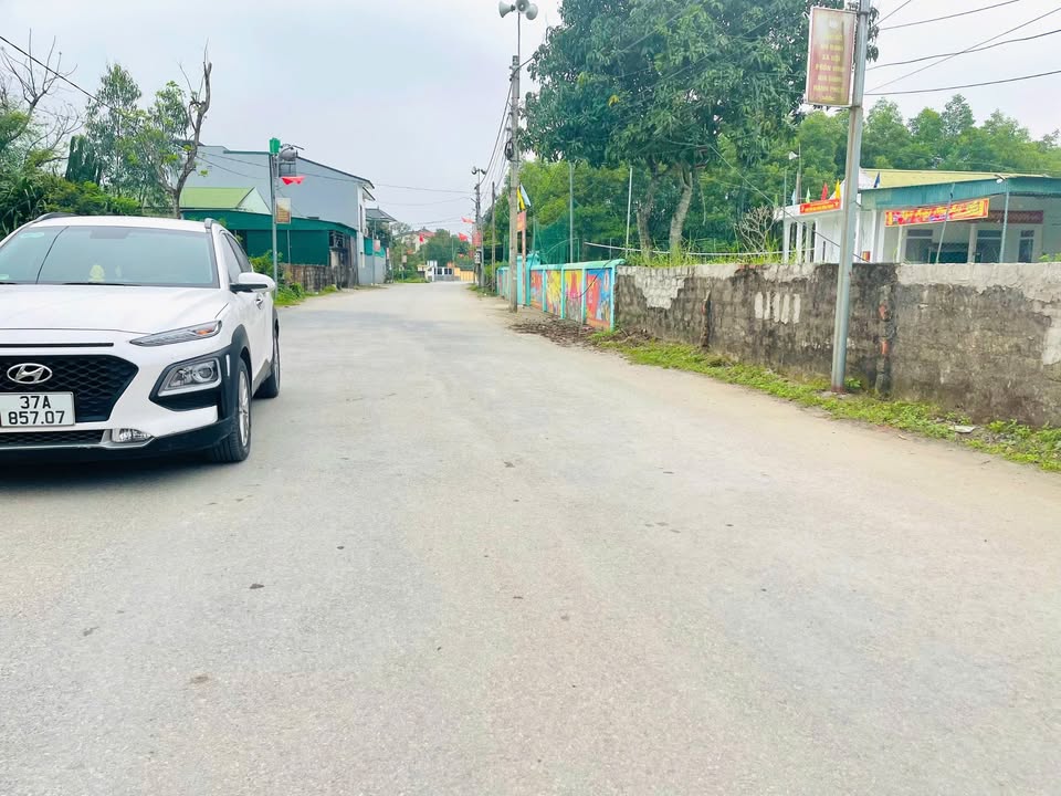 Đất mặt đường Lê Thánh Tông Nghi Hương 112.5m² giá 2.1 tỷ - Phù hợp kinh doanh và ở ngay!