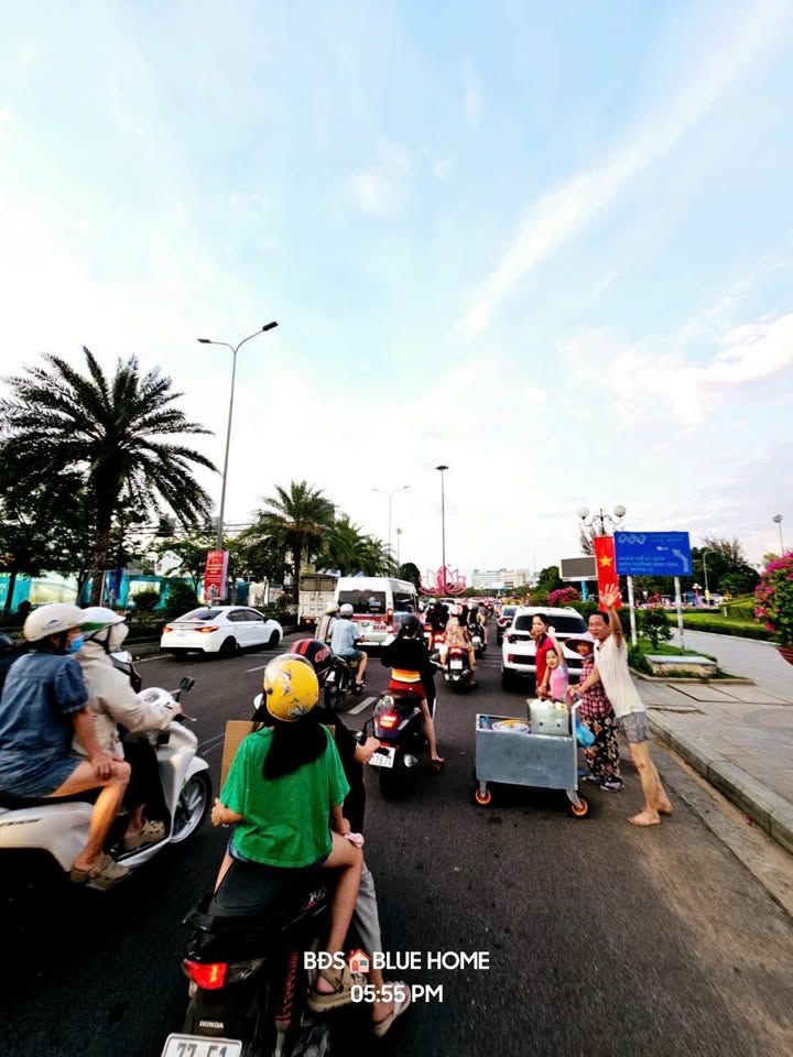 Đất mặt tiền đường Huỳnh Tấn Phát, Quy Nhơn 100m² giá 4 tỷ - Đầu tư sinh lời ngay!