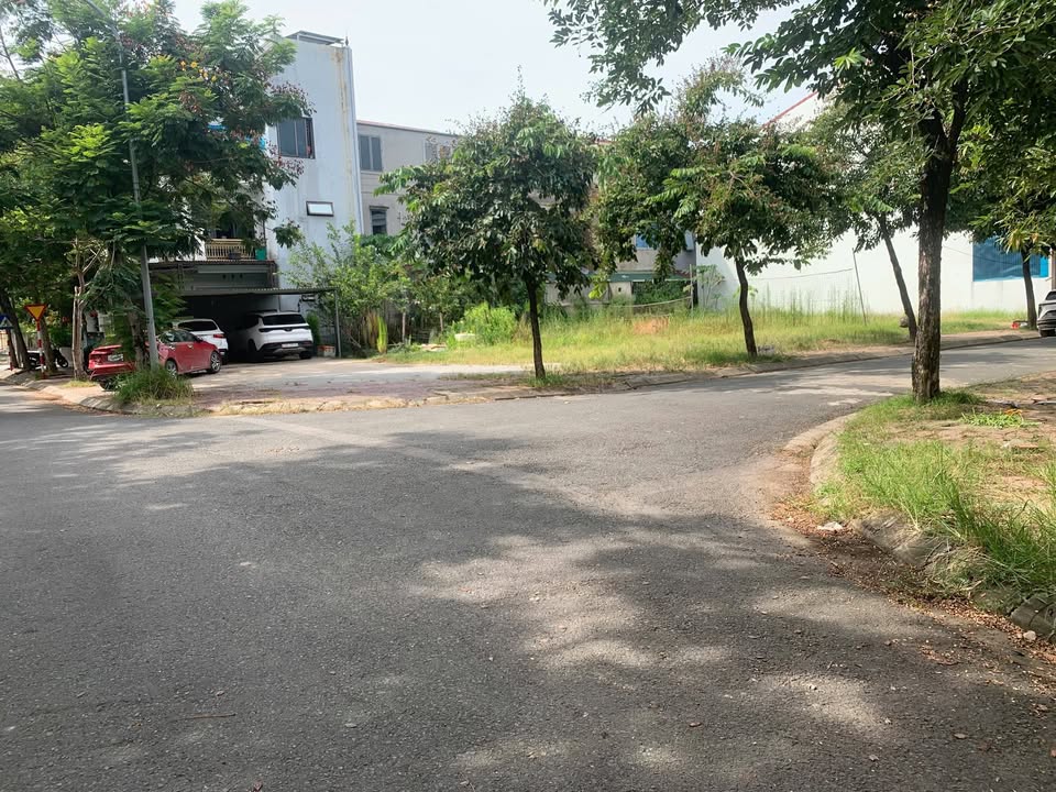 Lô đất khu HUD Phường Trần Phú, Hà Tĩnh 129m² giá 4 tỷ - Vị trí đắc địa ngay trung tâm!