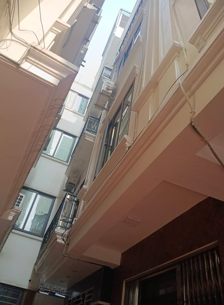 Nhà đẹp 4 tầng tại trung tâm Hà Đông 32m² giá 5 tỷ - Sẵn sàng giao dịch ngay!