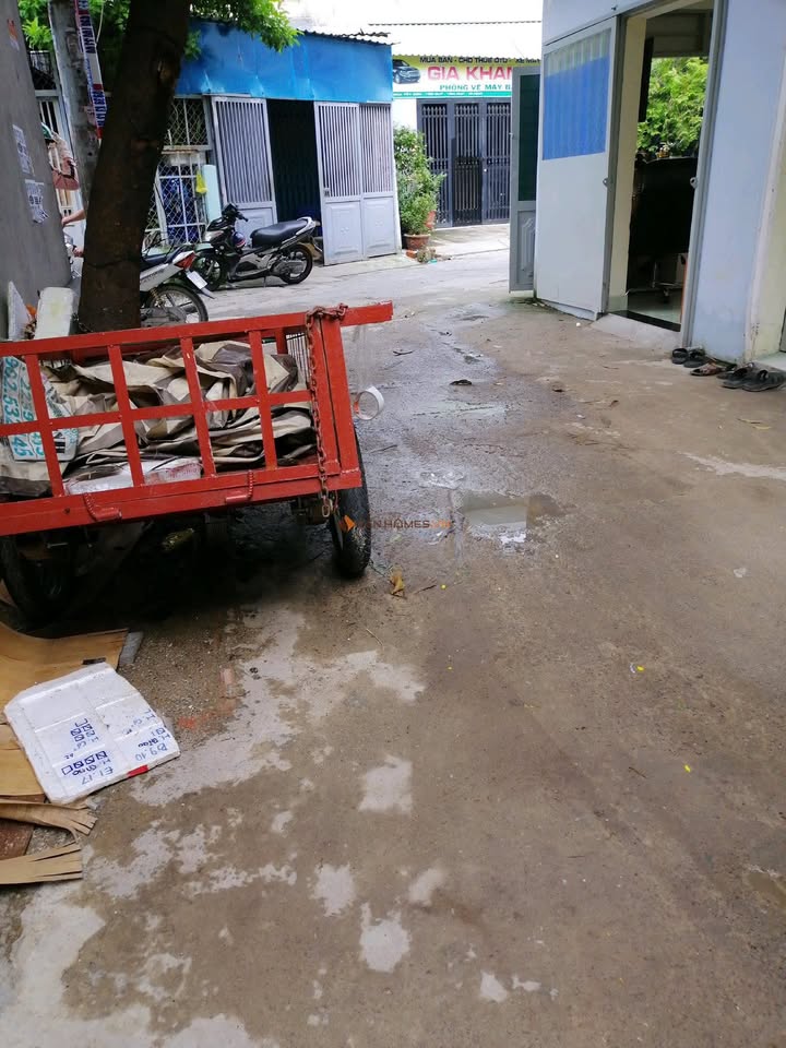 Nhà nguyên căn Tân Phú 34m² giá 8 triệu - Gọn gàng, thích hợp ở gia đình và làm văn phòng!