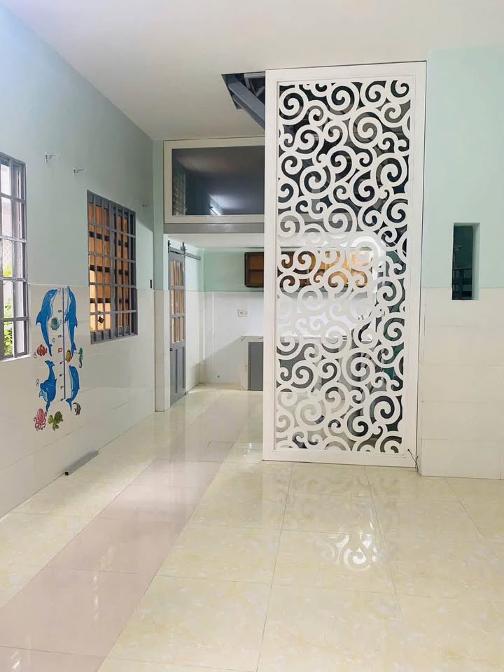 Nhà cho thuê hẻm xe tải Vườn Lài, 40m², chỉ 9.5 triệu/tháng - Nhà mới sạch sẽ!