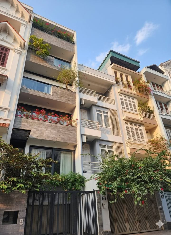 Nhà phố KĐT Văn Quán 85m² giá 21 tỷ - Đẳng cấp sống vượt trội!