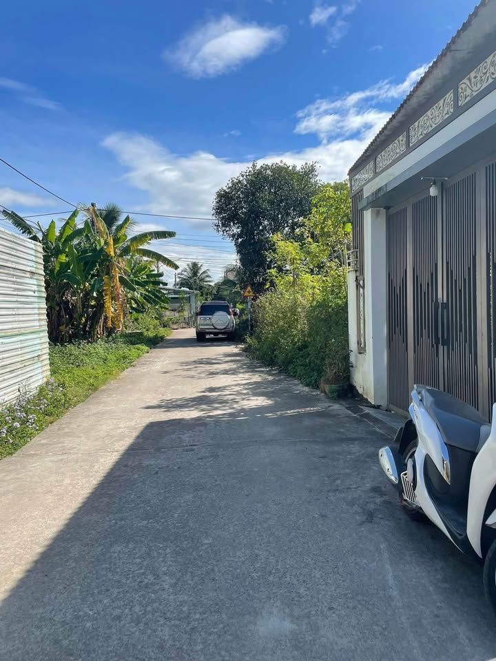 Đất thổ cư 168m² đường Wừu, TP. Kon Tum - Giá chỉ 1 tỷ, sổ hồng chính chủ!