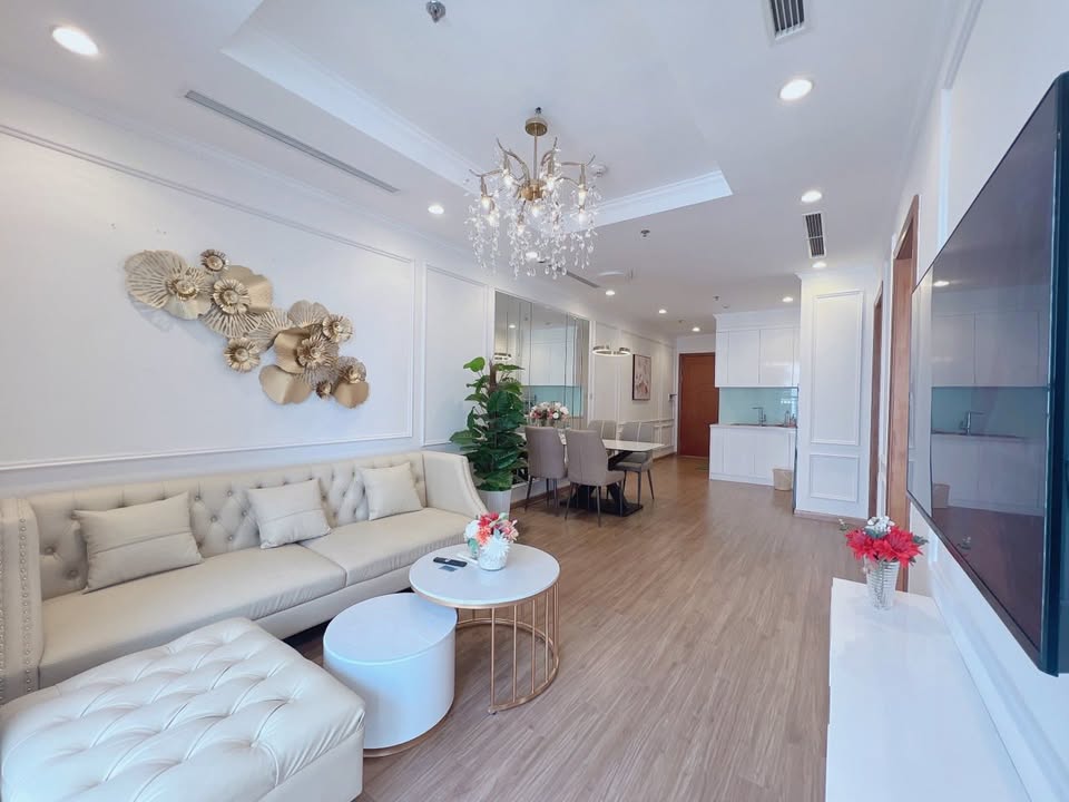 Căn hộ T11 Vĩnh Tuy 83m² giá 9.35 tỷ - Ban công hướng Nam thoáng đãng!