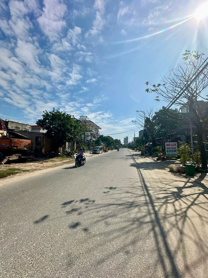 Đất lô góc Chính Hữu Nối Dài 134m² giá 16.x tỷ - Cơ hội đầu tư hiếm có!