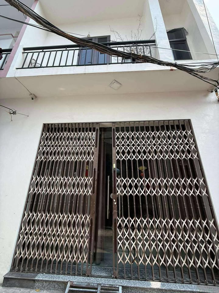 Nhà 2,5 tầng Trần Nhật Duật, Nam Định 47m² giá 1.59 tỷ - Cơ hội đầu tư tiềm năng!