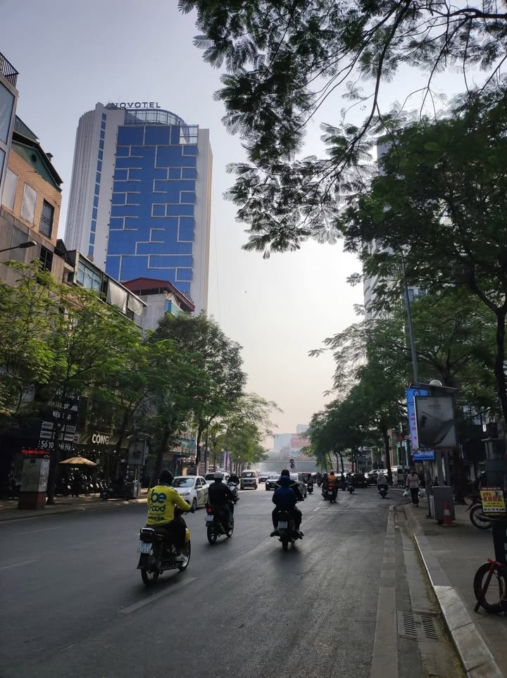 Bán nhà Mặt Phố Thái Hà 70m² giá 62 tỷ - Đầu tư sinh lời ngay lập tức!